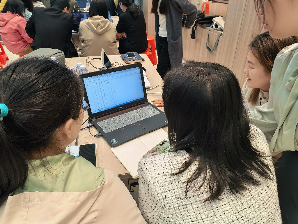 集團(tuán)開展DeepSeek培訓(xùn)丨賦能員工技能升級(圖11)